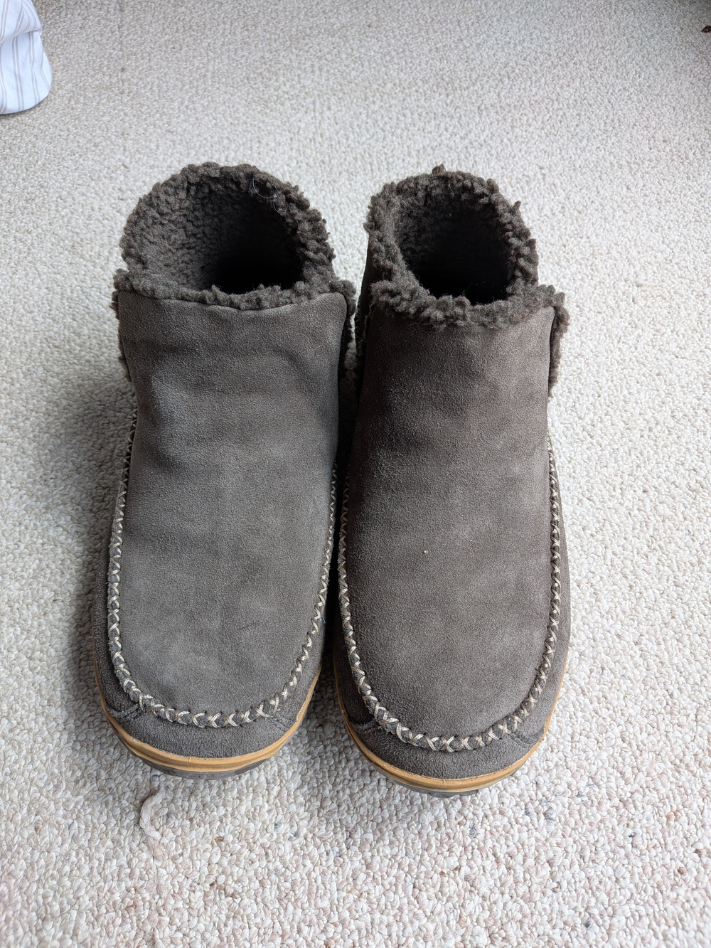 NWOT LL Bean Men's Cozy Suede Slip-On Slippers - Dark Brown